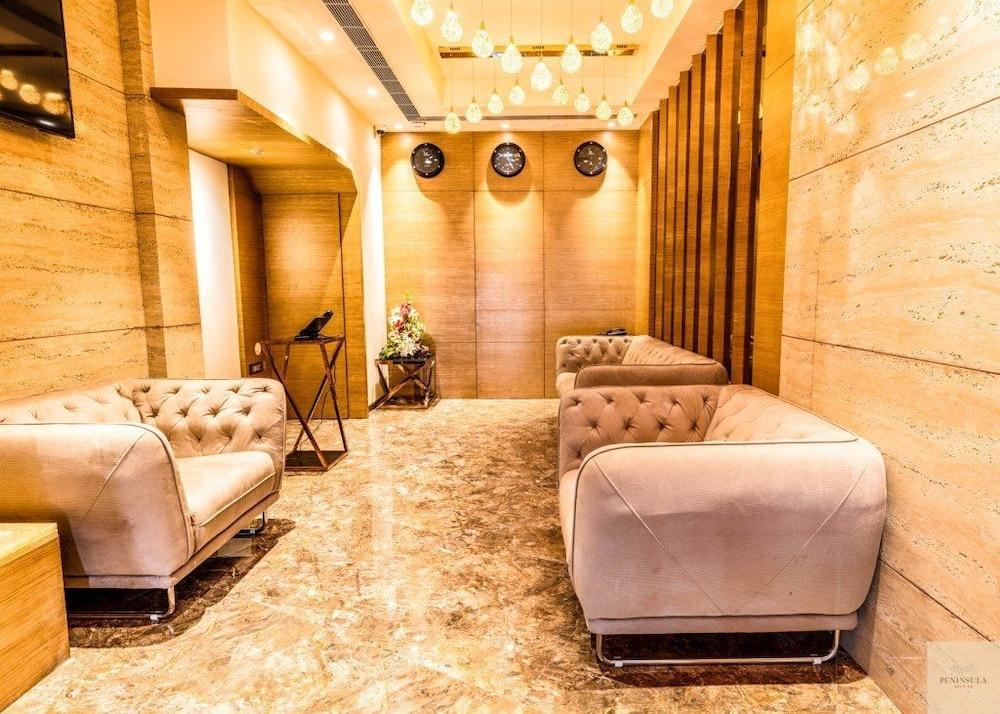 Hotel Peninsula Redpine Мумбаи Экстерьер фото